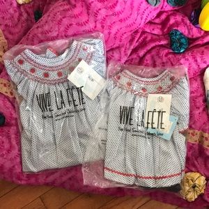 4t and 6 MO smocks